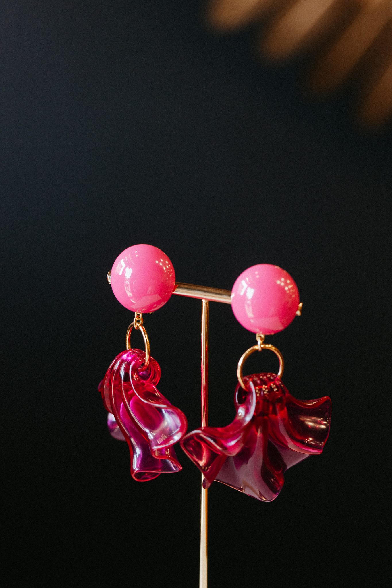 Boucles d'oreilles Amélia fuchsia | Francine Bramli – Image 2