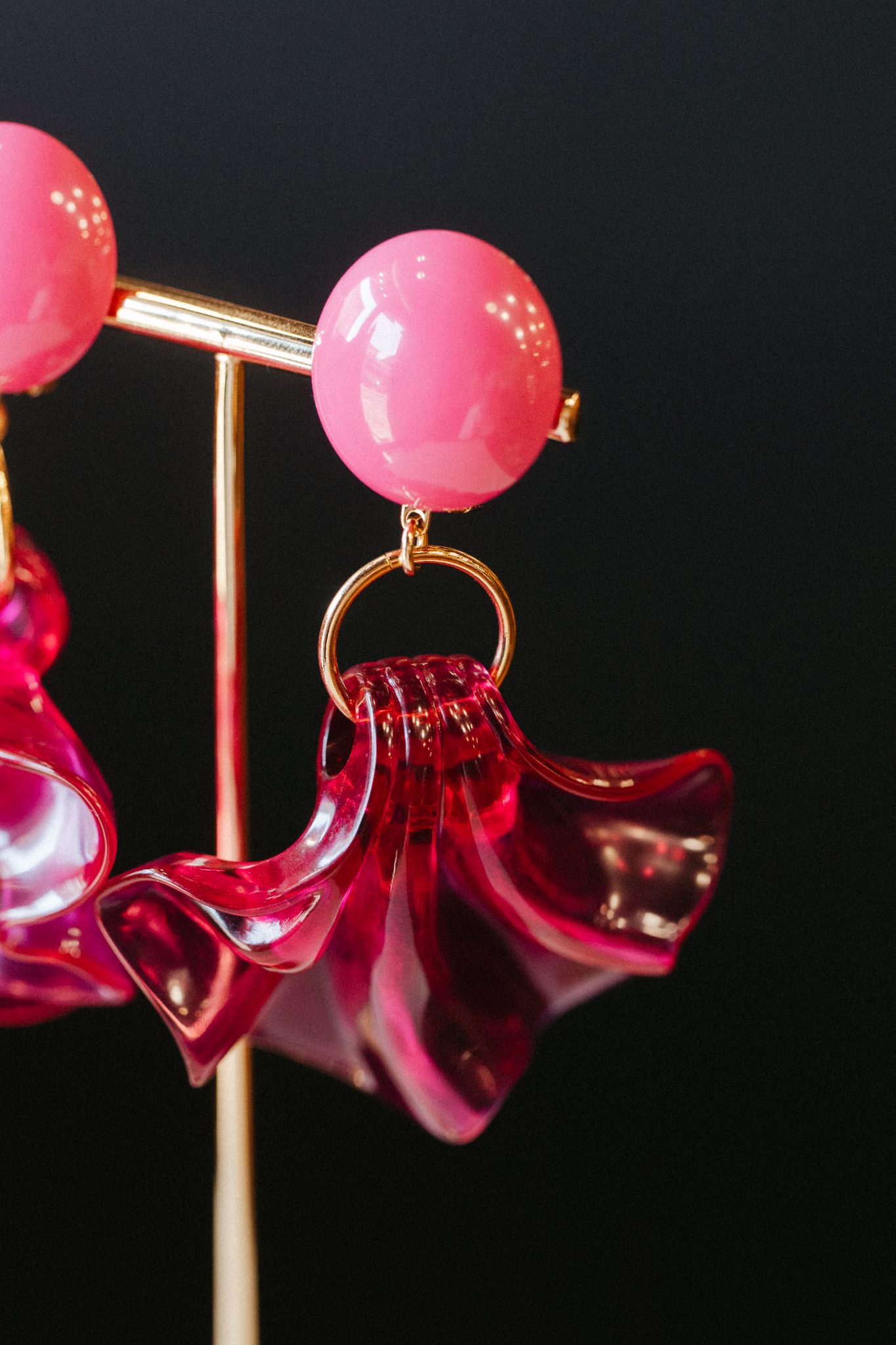 Boucles d'oreilles Amélia fuchsia | Francine Bramli – Image 7